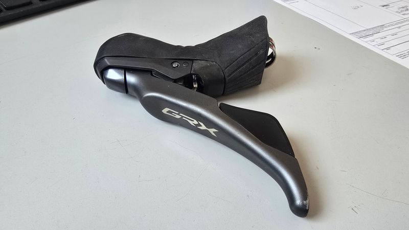 Used Shimano GRX 820 Left Shifter - ST-RX820 2024 Drivetrain & Pedals