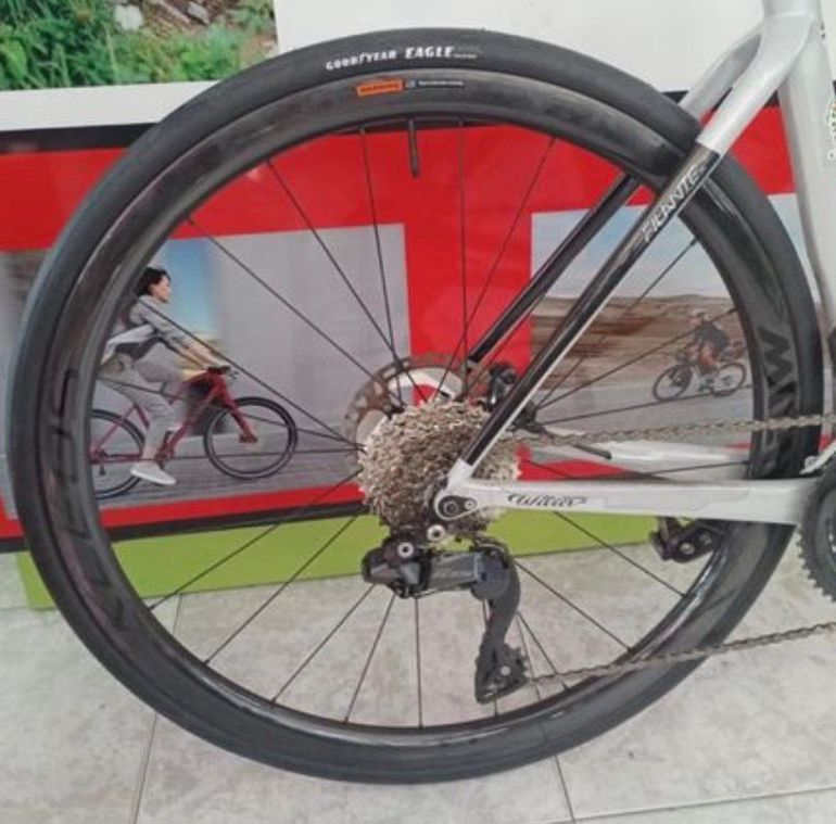 Brugt Miche Kleos 36 Carbon 2025 bike — billede 11 af 12