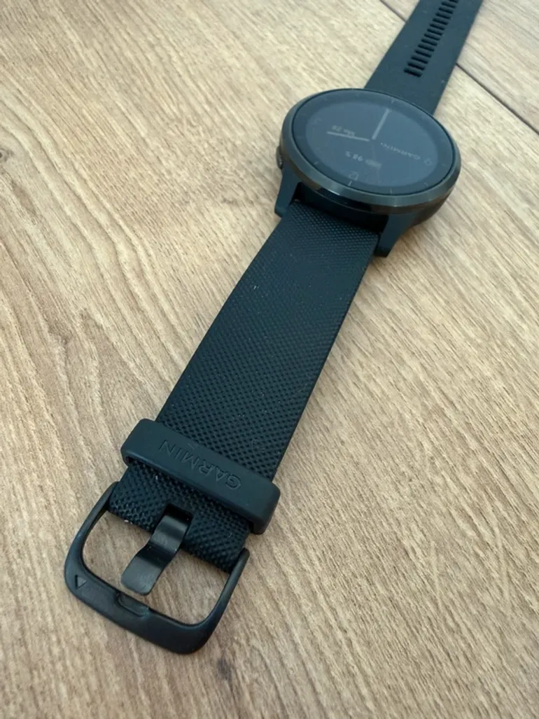 Used Garmin Vivoactive 4 2021 bike — image 5 of 10