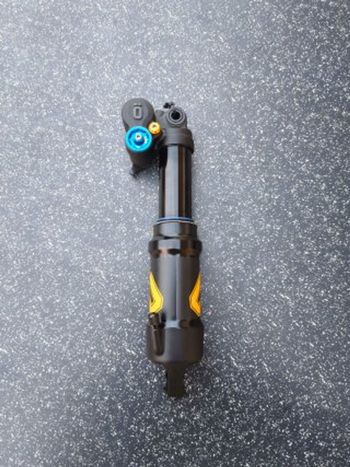 Used Öhlins TTX Air 230x60 Rear Suspension
