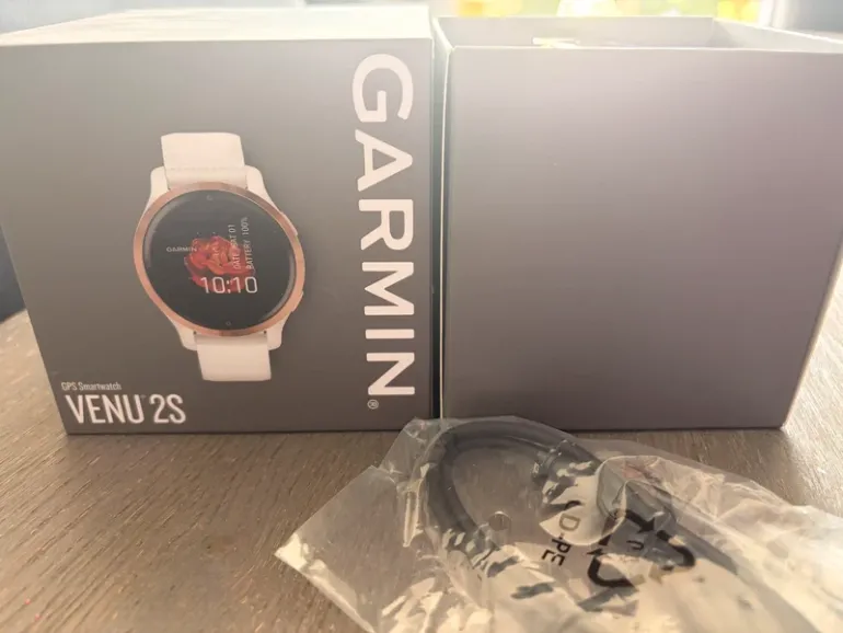 Garmin Venu 2S bike d'occasion — image 3 sur 4