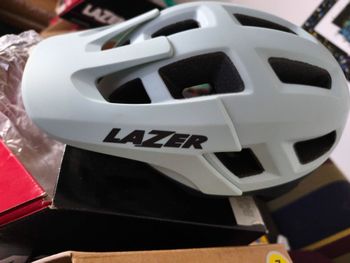 Used Lazer Coyote MIPS Helmet Cycling Accessories