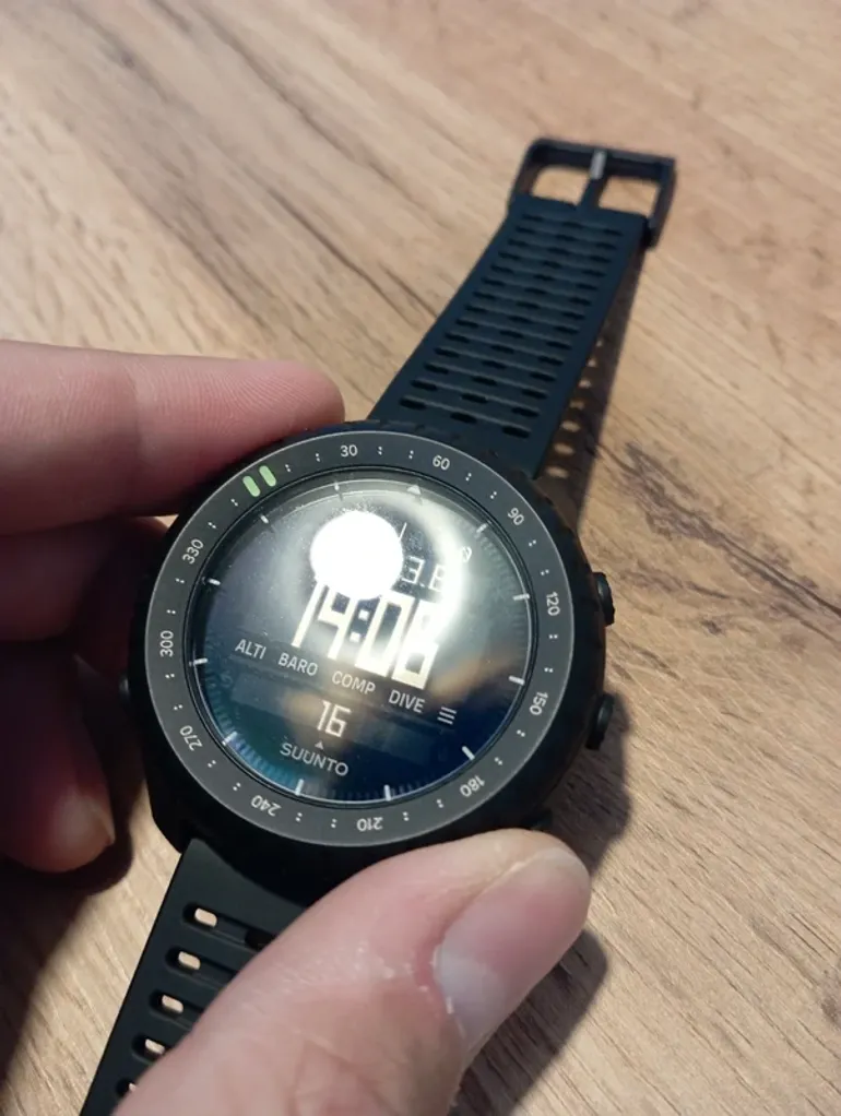 Použité Suunto Core 2 All Black bike — obrázek 3 z 9
