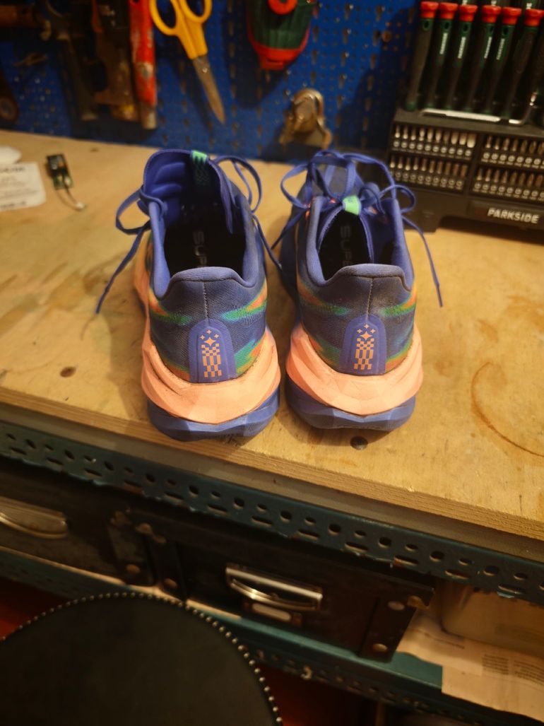 Brugt Asics Suoerblast 3 2026 bike — billede 2 af 6