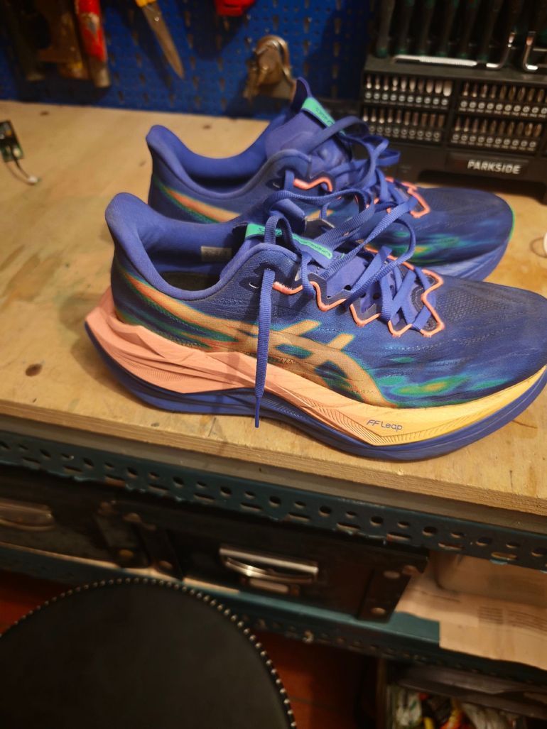 Brugt Asics Suoerblast 3 2026 bike — billede 3 af 6