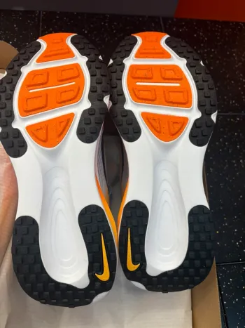 100% Vomero 18 bike usato — immagine 5 di 6