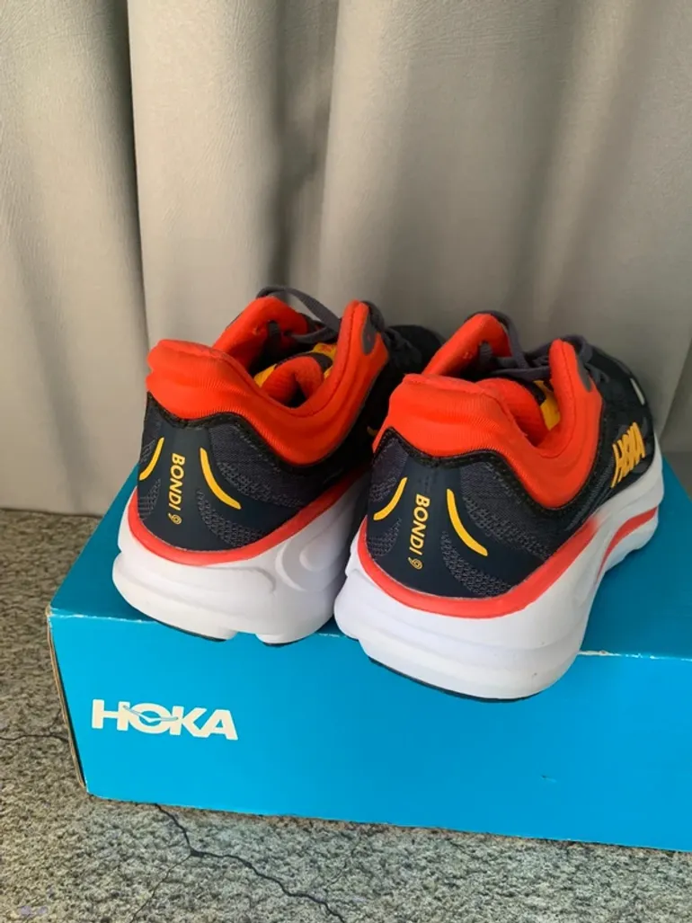 Used Hoka Shoes Size 44 bike — image 6 of 7