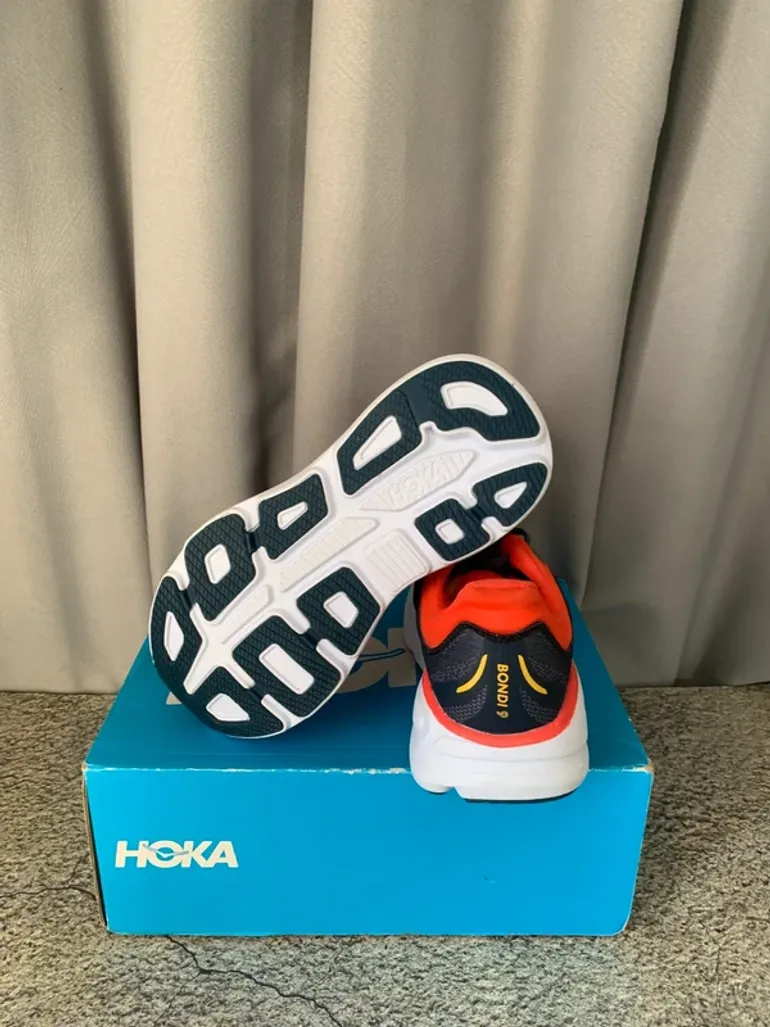 Used Hoka Shoes Size 44 bike — image 5 of 7
