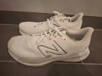 New Balance 860 Fresh Foam Running Shoes de segunda mano