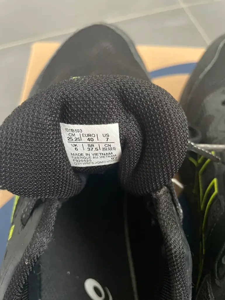 Used Asics GEL-Sonoma 7 GTX bike — image 3 of 3