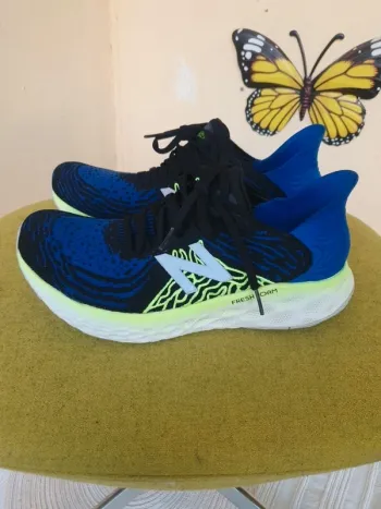 Used New Balance Fresh Foam More v3 bike — image 3 of 7