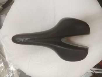 Used Specialized Saddle Saddles & Seatposts