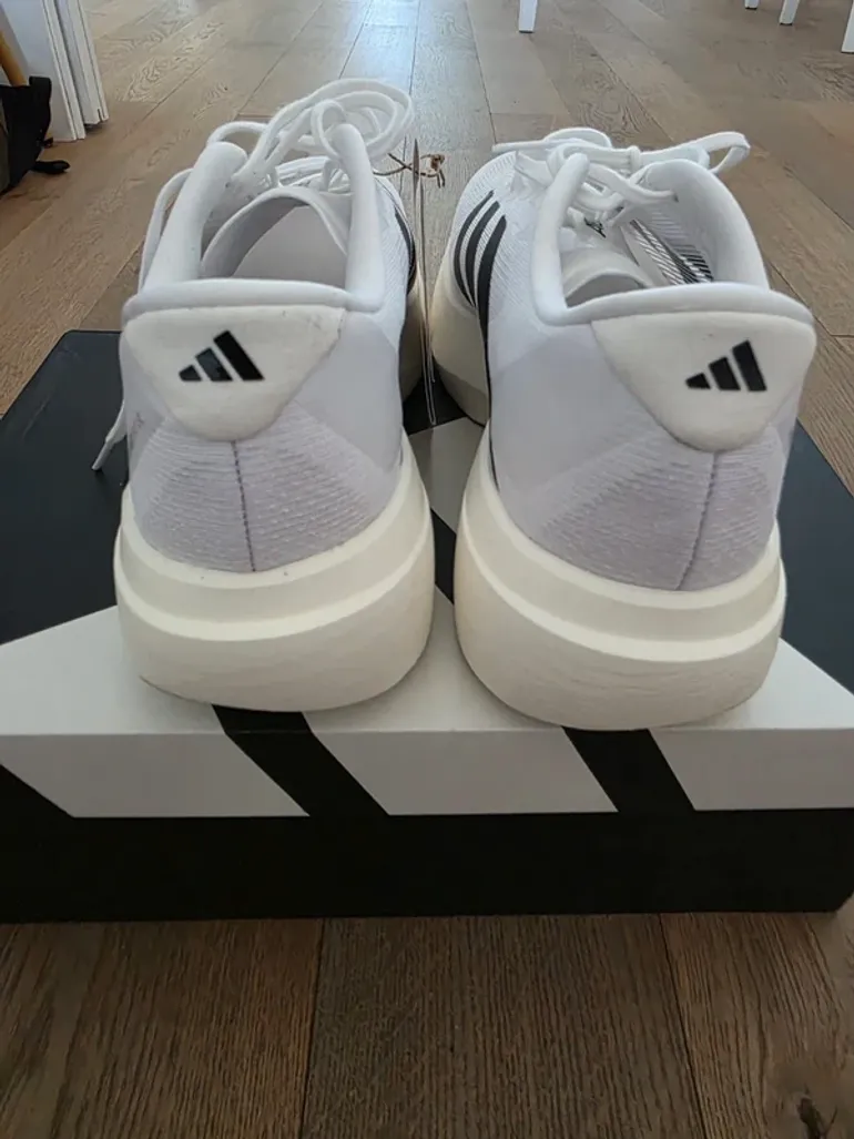 Used Adidas Adizero Adios Pro Evo 1 bike — image 6 of 14