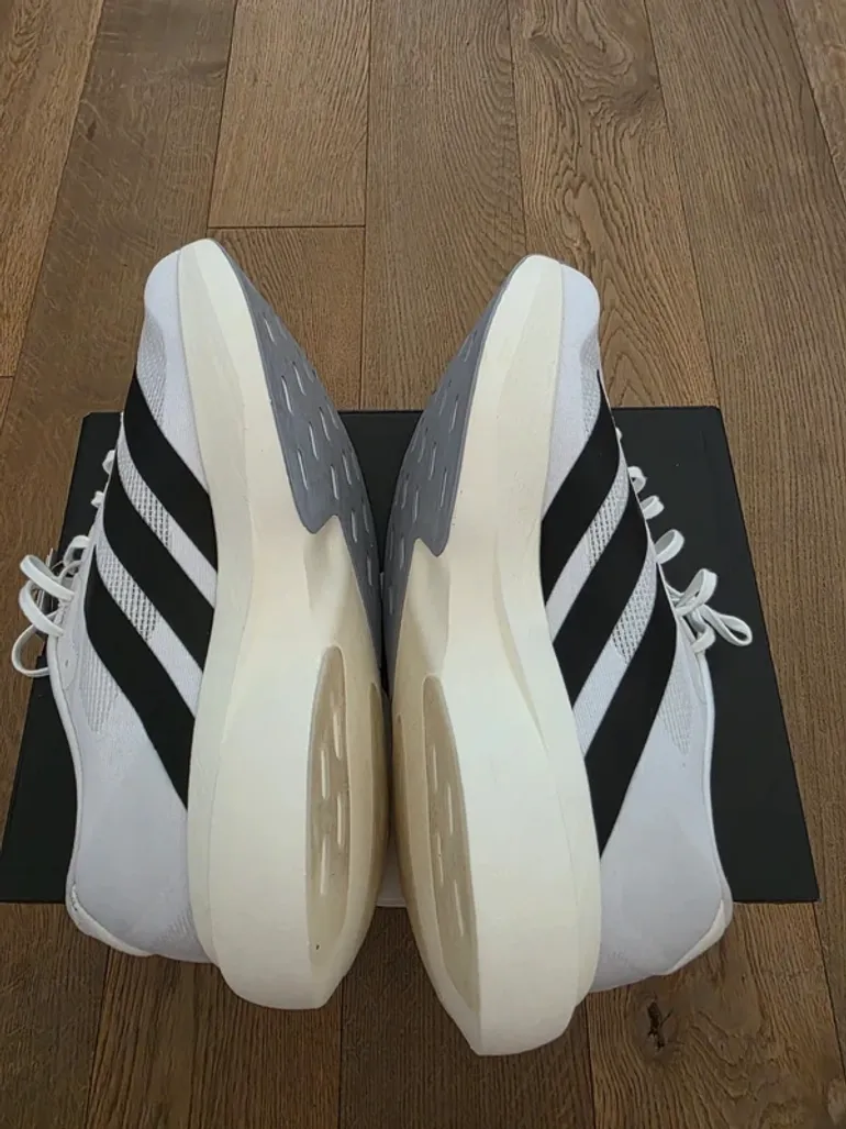 Used Adidas Adizero Adios Pro Evo 1 bike — image 4 of 14