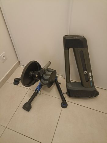 Used Wahoo KICKR V6 Smart Trainer 2023 Cycling Accessories