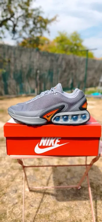 Used Nike Air Max Dn Running Shoes