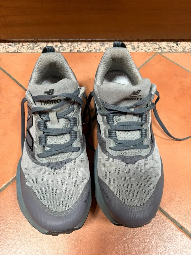 New Balance Hierro v9 bike d'occasion — image 4 sur 4