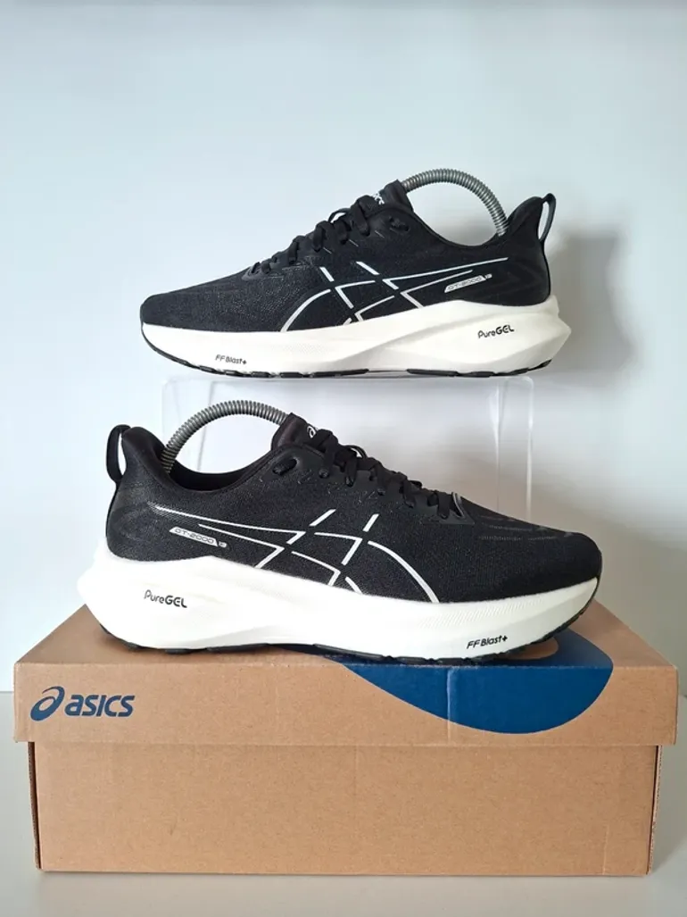 Used Asics GEL-GT 2000 13 bike — image 2 of 3