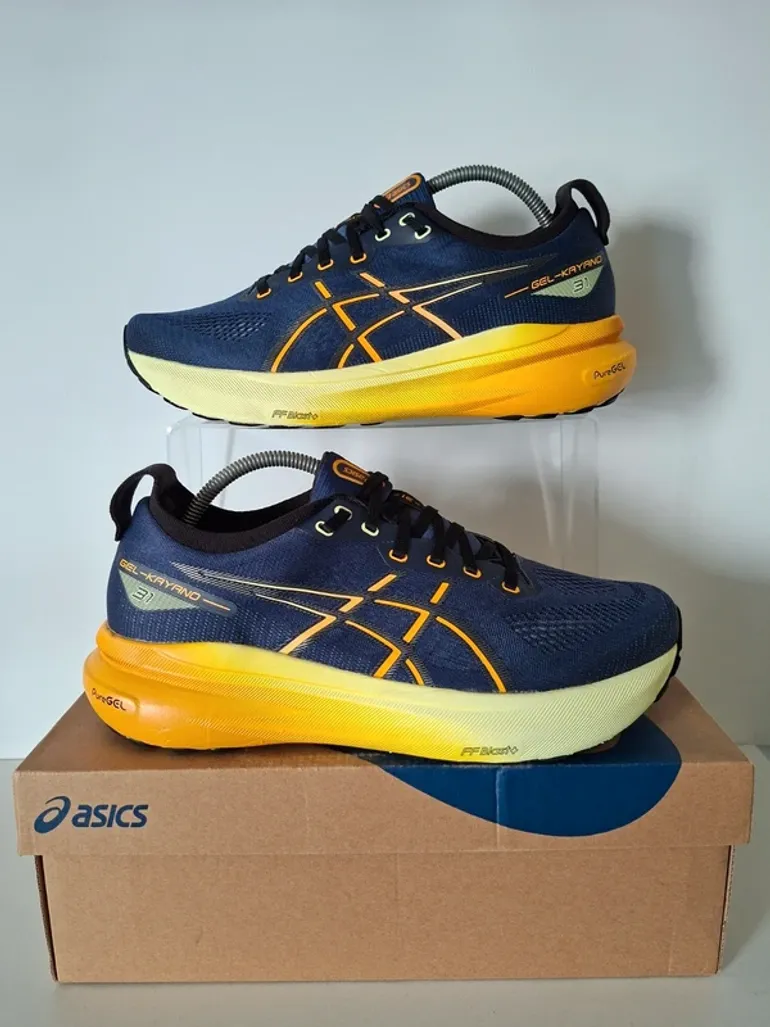 Used Asics Gel Kayano 31 bike — image 2 of 13