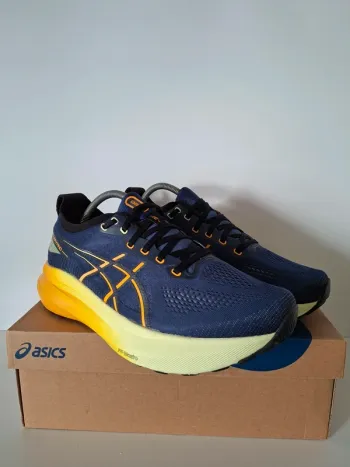 Used Asics Gel Kayano 31 bike — image 4 of 13