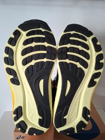 Used Asics Gel Kayano 31 bike — image 12 of 13