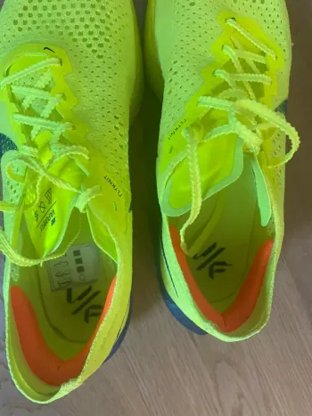 Used Nike Vaporfly bike — image 2 of 6