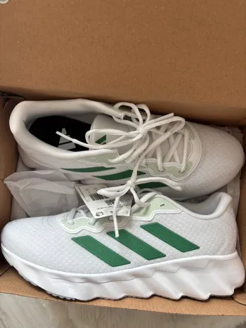 Adidas Switch Move Running Shoes d'occasion