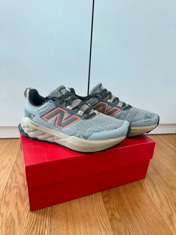 New Balance Garoe V2 bike d'occasion — image 4 sur 5