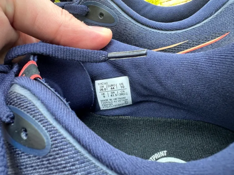 Used Asics Gel Cumulus 27 2025 bike — image 3 of 6