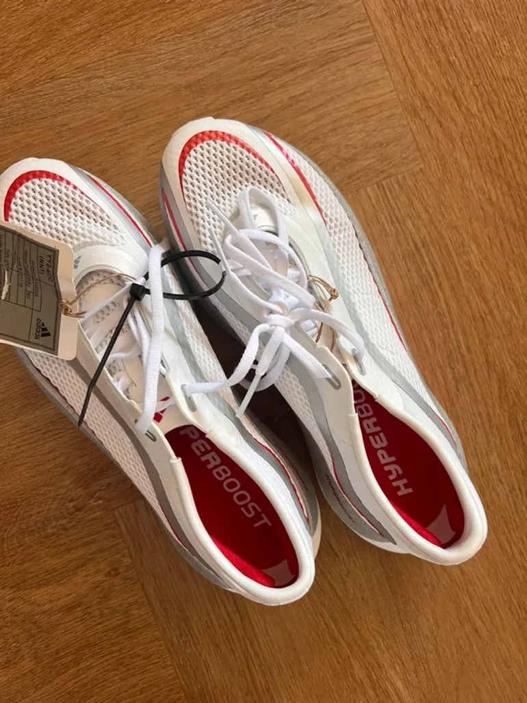 Adidas Hyperboost bike d'occasion — image 4 sur 4
