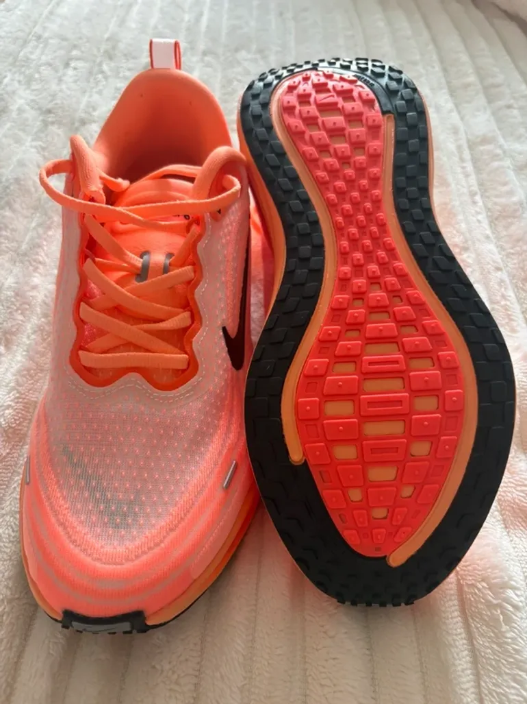 Used Orange Vomero plus bike — image 4 of 6
