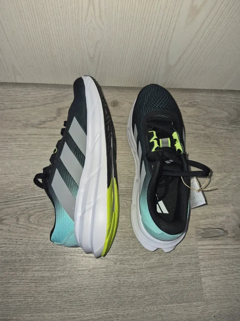 Used Adidas Questar 3M bike — image 4 of 6