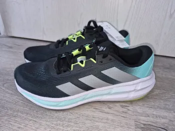 Used Adidas Questar 3M bike — image 2 of 6