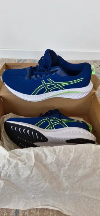 Asics Shoes size 44 bike de segunda mano — imagen 2 de 9