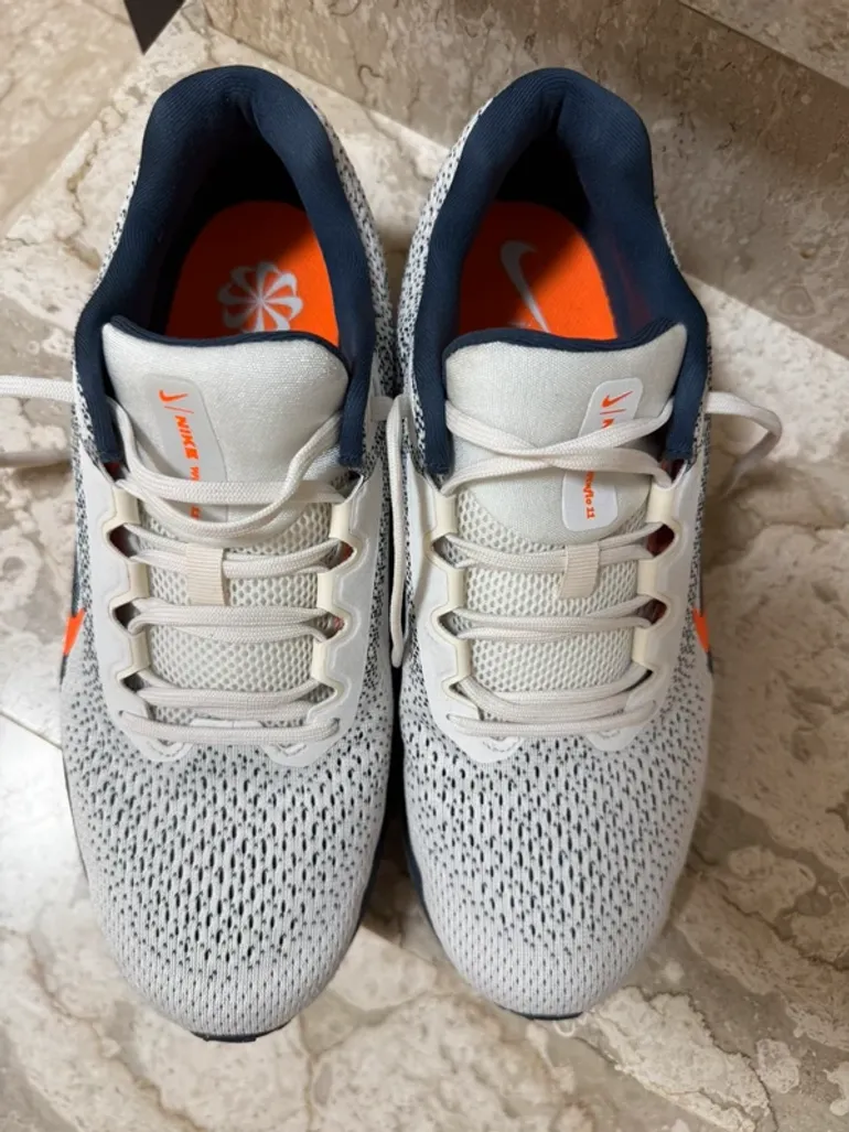 Nike Air Winflo 11 bike d'occasion — image 3 sur 4