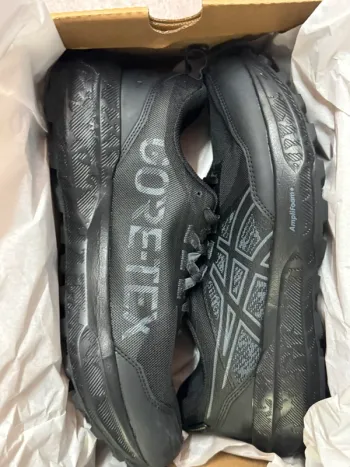 Used Asics Running Shoes Running Shoes