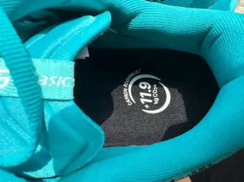 Used Asics Novablast 5 bike — image 6 of 7
