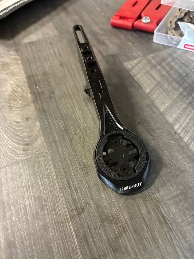 Gebrauchtes Frames and Gear Aero Computer Mount for Universal Integrated Handlebar 2026 bike — Bild 4 von 6