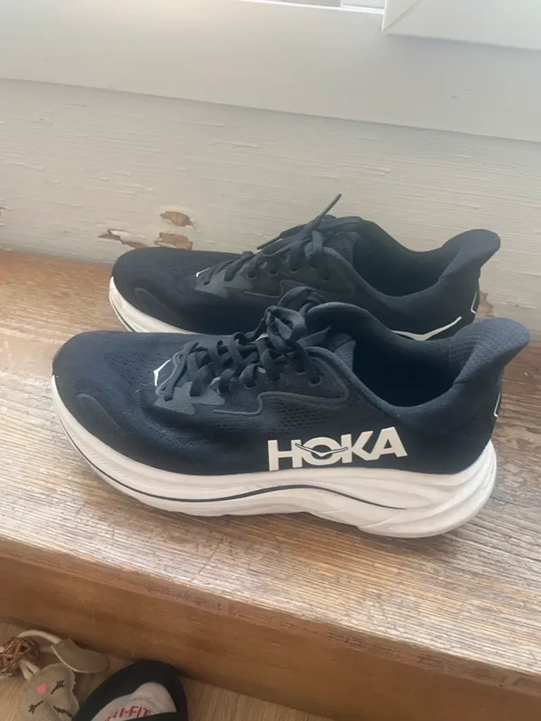 Used Hoka Clifton 10 bike — image 3 of 4