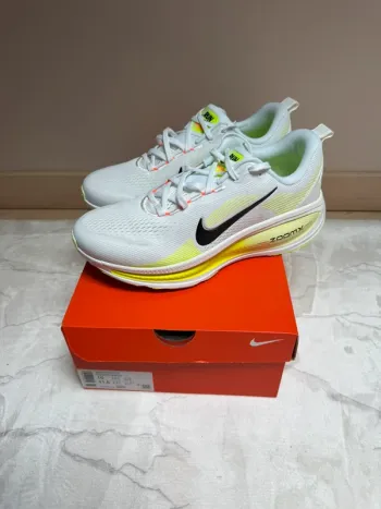 Nike Vomero 18 Running Shoes de segunda mano
