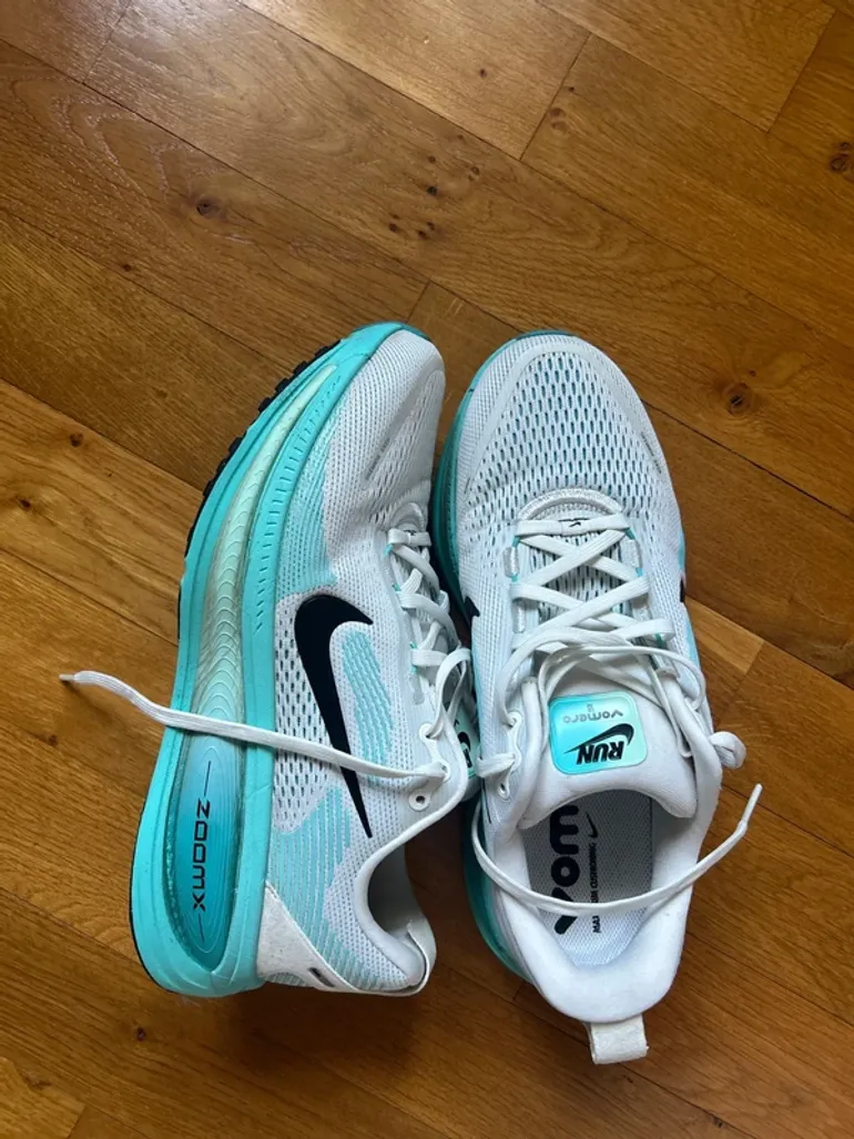 Nike Vomero 18 bike d'occasion — image 2 sur 8