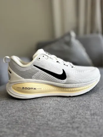 Used White Vomero Plus Run ZoomX Running Shoes