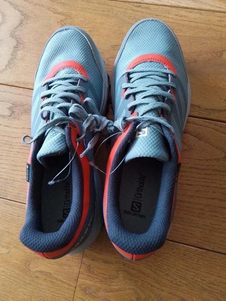 Used Salomon Gore-Tex Trailrunning Shoes bike — image 7 of 15