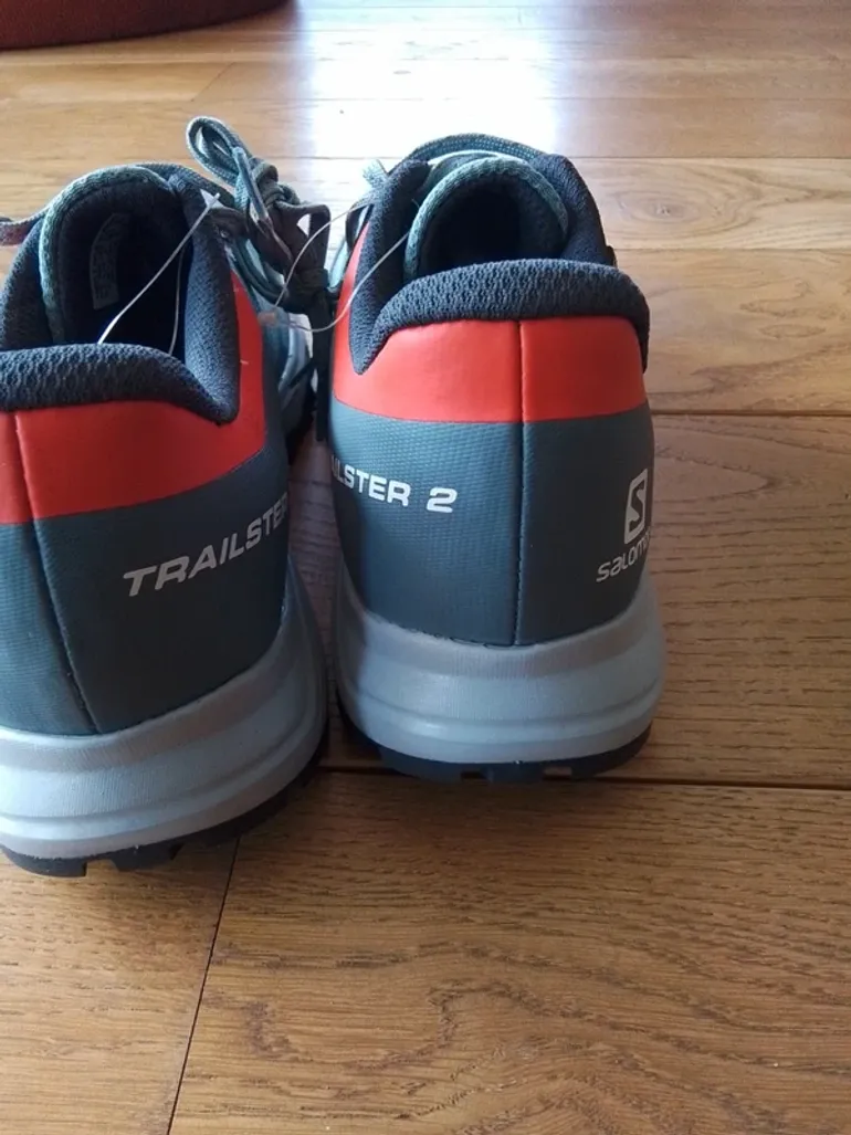 Used Salomon Gore-Tex Trailrunning Shoes bike — image 6 of 15