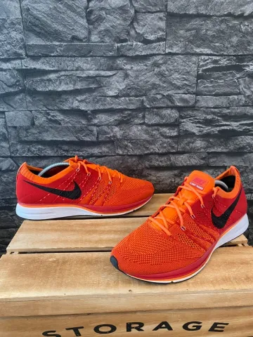 Nike Flyknit Trainer Running Shoes usato