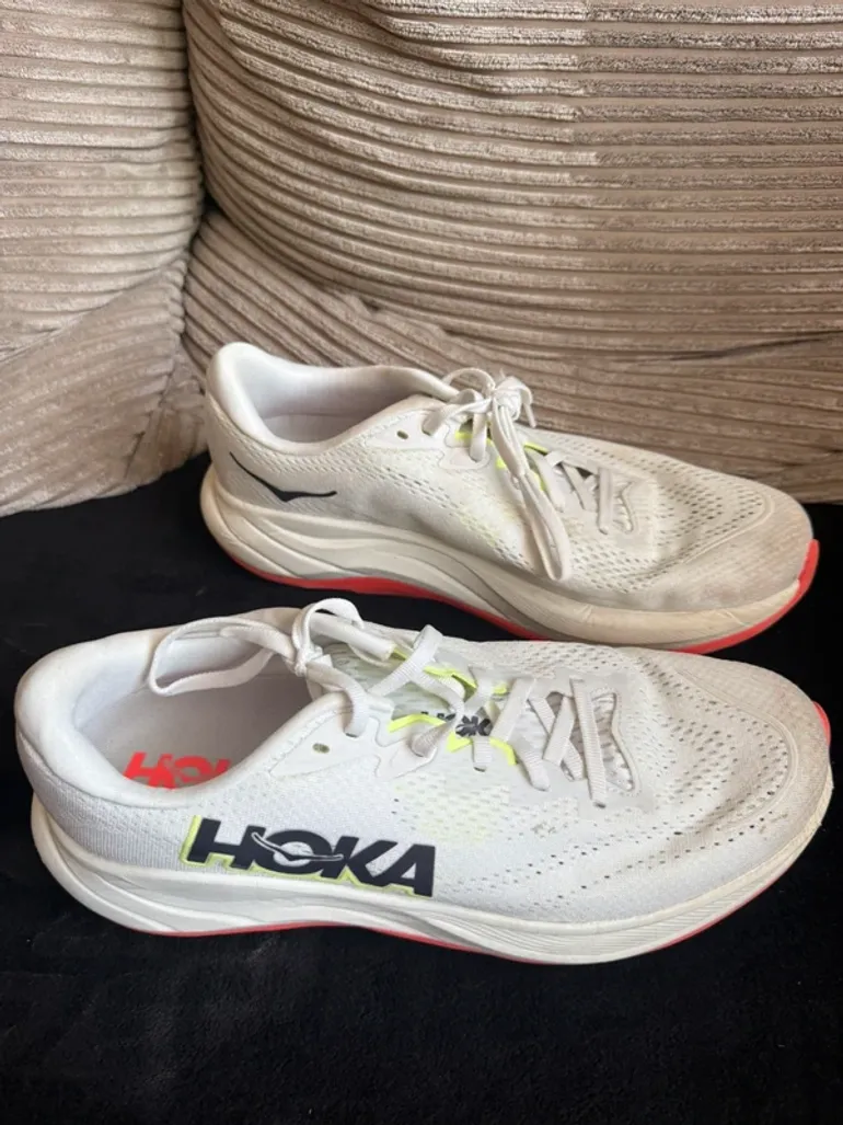Gebrauchtes Hoka One One Running Shoes Size 44 bike — Bild 2 von 6