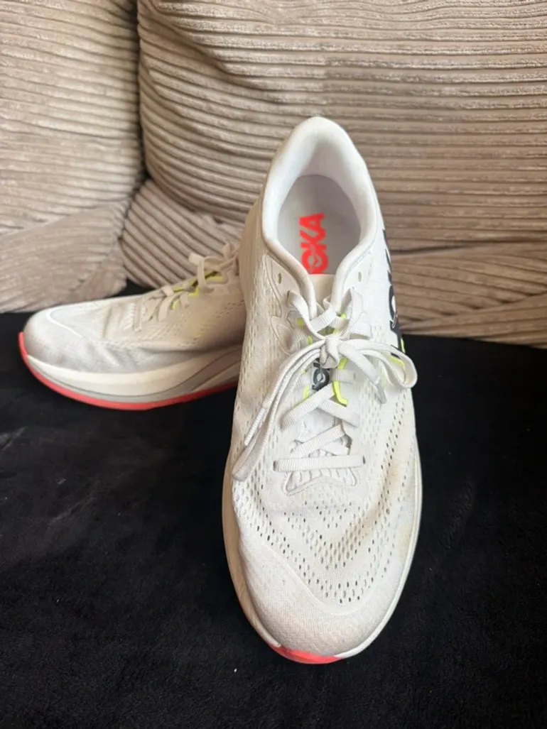 Gebrauchtes Hoka One One Running Shoes Size 44 bike — Bild 5 von 6