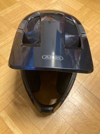 Used ABUS HiDrop Helmet 2025 bike — image 2 of 4