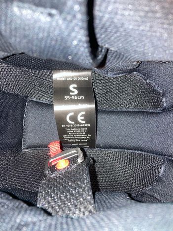 Used ABUS HiDrop Helmet 2025 bike — image 4 of 4