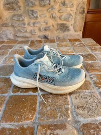 Used Hoka Mach 6 Running Shoes